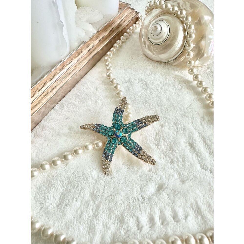 Bright Blue rhinestone starfish brooch